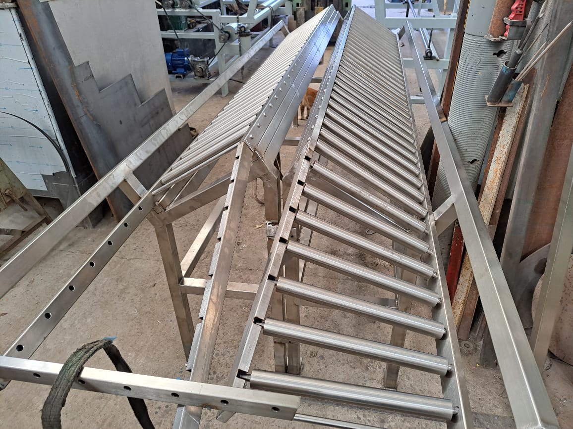 Estructura metálica en planta industrial
